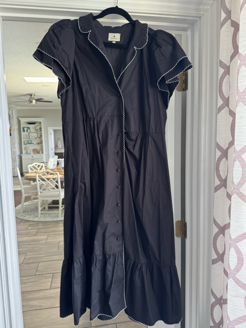 Tuckernuck Alicia Dress sz XL excellent condition
